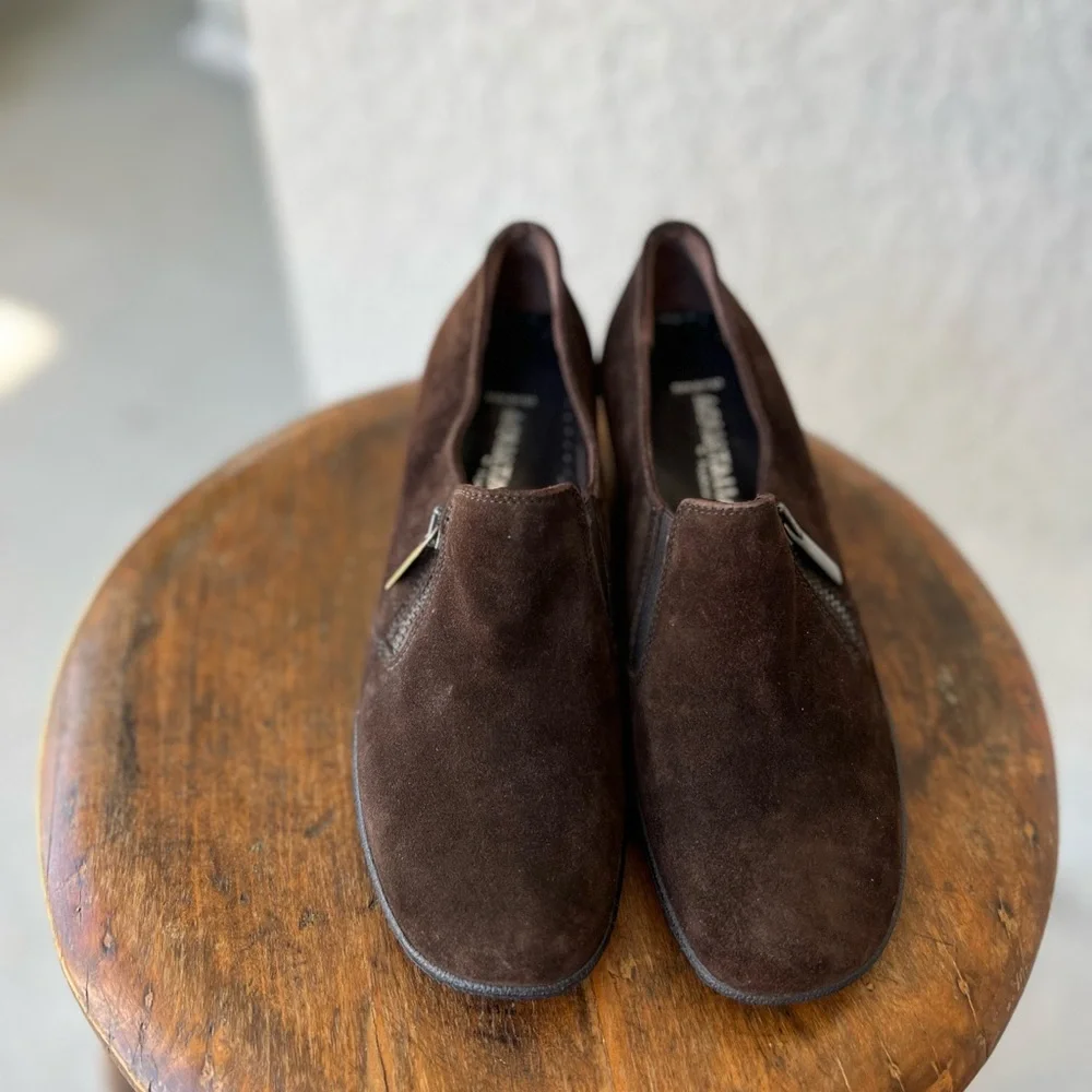 Aquatalia by Marvin K Brown Suede Leather Ankle Boots Booties Size 6.5